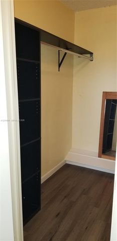 8130 Sunrise Lakes Blvd 206, Sunrise, FL 33322