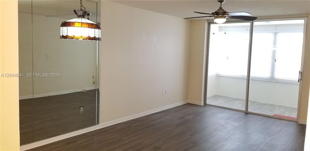 8130 Sunrise Lakes Blvd 206, Sunrise, FL 33322