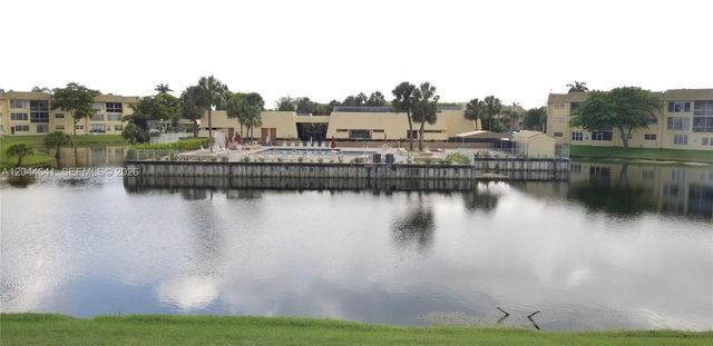8130 Sunrise Lakes Blvd 206, Sunrise, FL 33322