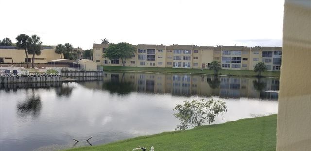 8130 Sunrise Lakes Blvd 206, Sunrise, FL 33322