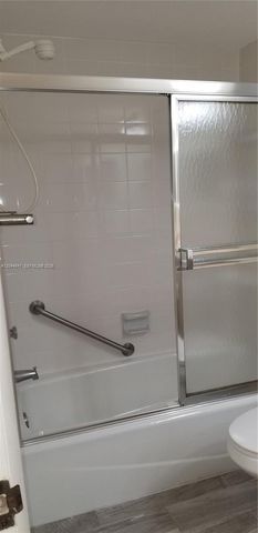 8130 Sunrise Lakes Blvd 206, Sunrise, FL 33322