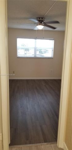 8130 Sunrise Lakes Blvd 206, Sunrise, FL 33322