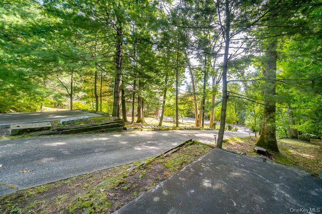 57 Forest View Road, Wappingers Falls, NY 12590