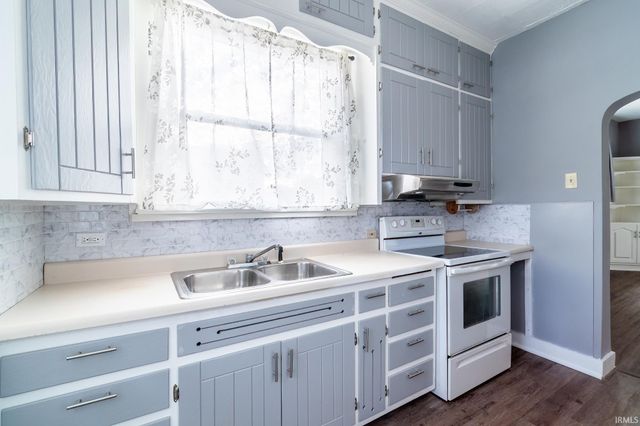 1135 Summit Street, New Haven, IN 46774