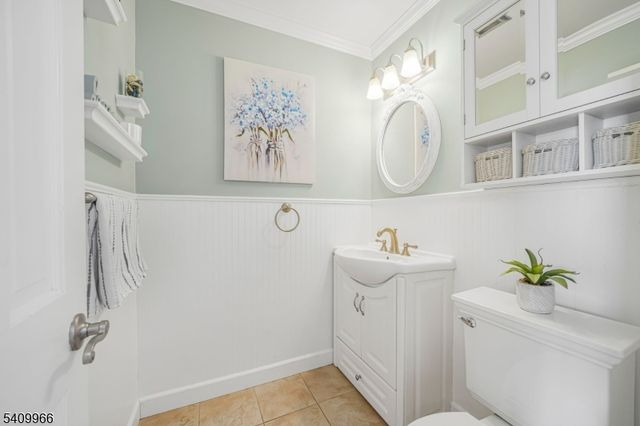 10 Stuart Ct, Montville Twp., NJ 07058