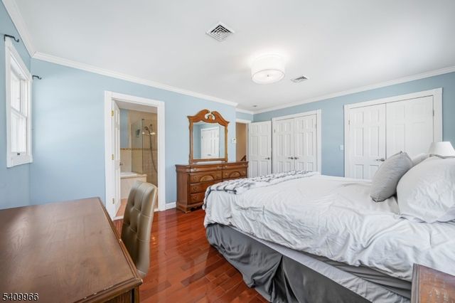 10 Stuart Ct, Montville Twp., NJ 07058