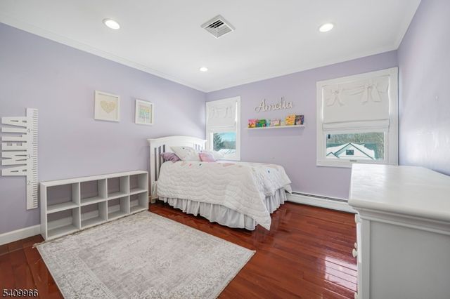 10 Stuart Ct, Montville Twp., NJ 07058