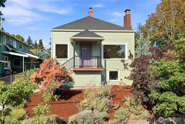 4117 Eastern Avenue N, Seattle, WA 98103