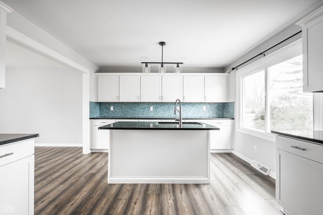 7014 Montroff Circle, Indianapolis, IN 46256