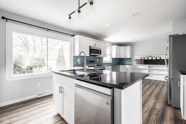 7014 Montroff Circle, Indianapolis, IN 46256