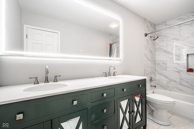 7014 Montroff Circle, Indianapolis, IN 46256