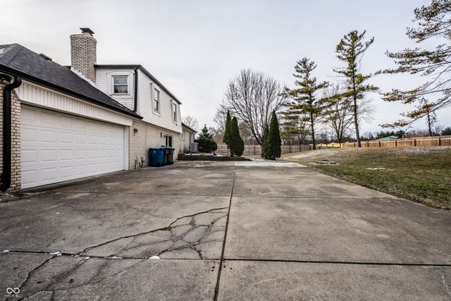 7014 Montroff Circle, Indianapolis, IN 46256