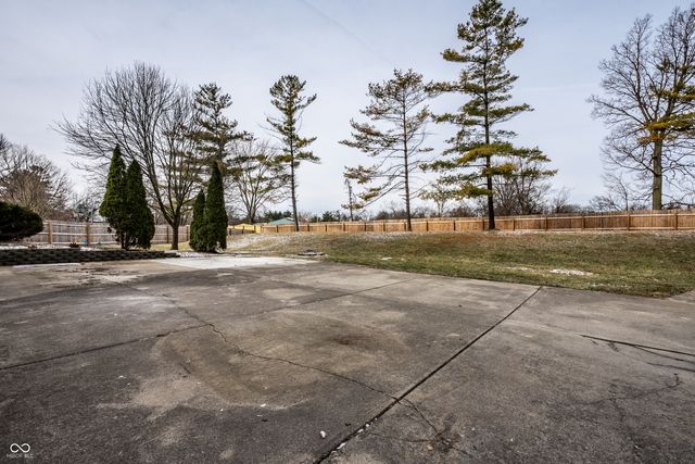 7014 Montroff Circle, Indianapolis, IN 46256