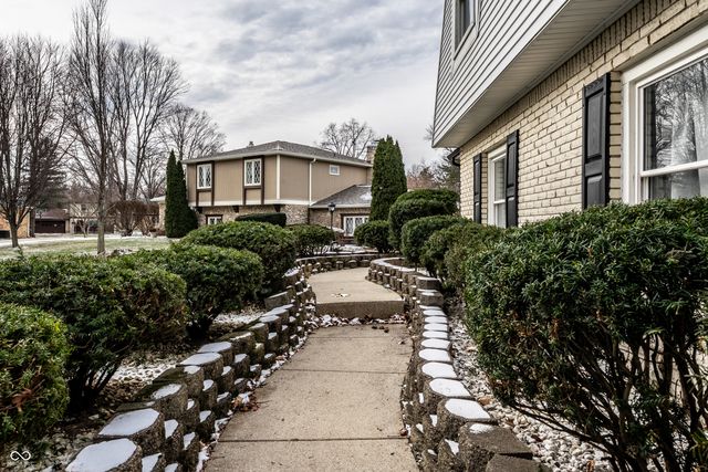 7014 Montroff Circle, Indianapolis, IN 46256