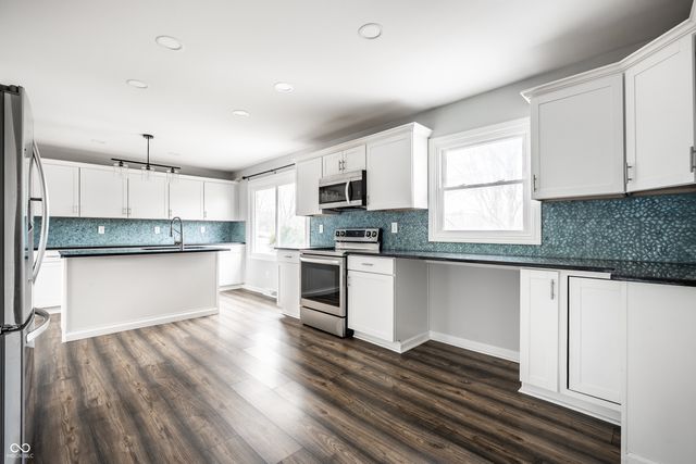 7014 Montroff Circle, Indianapolis, IN 46256