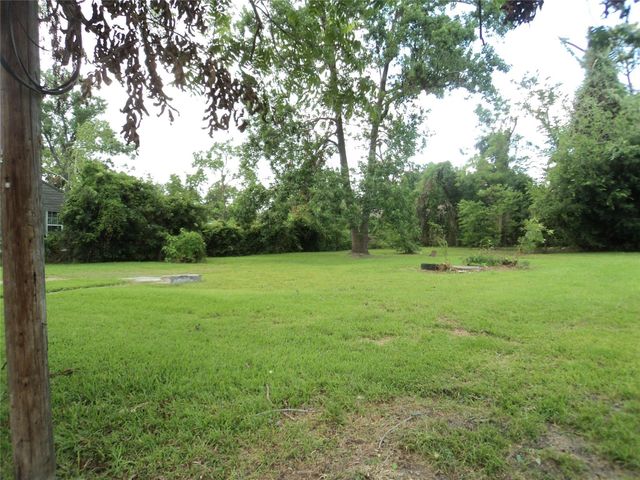 6729 Kittridge Street, Houston, TX 77028