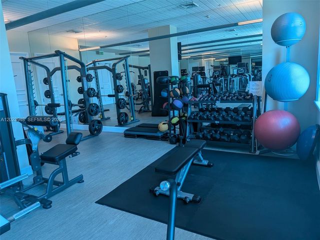 403 S Sapodilla Ave 803, West Palm Beach, FL 33401
