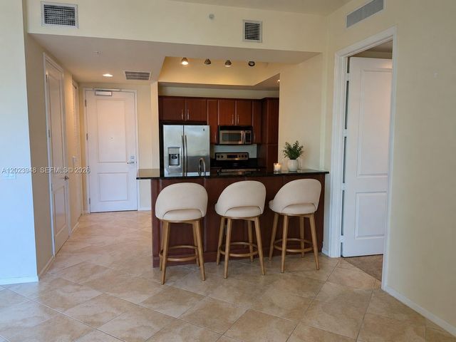403 S Sapodilla Ave 803, West Palm Beach, FL 33401