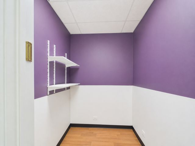 6047 W Addison Street, Chicago, IL 60634