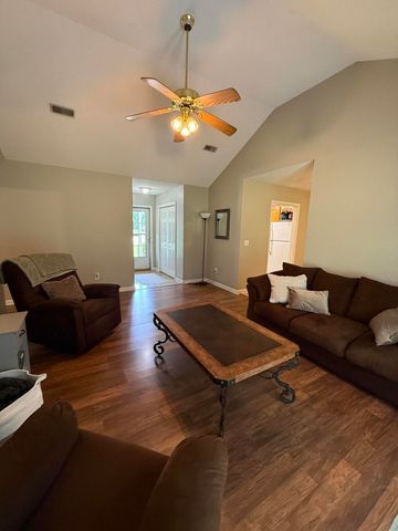 2710 Genoa Drive, Sumter, SC 29153