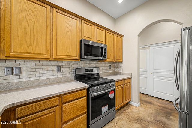 25645 W BLUE SKY Drive, Wittmann, AZ 85361