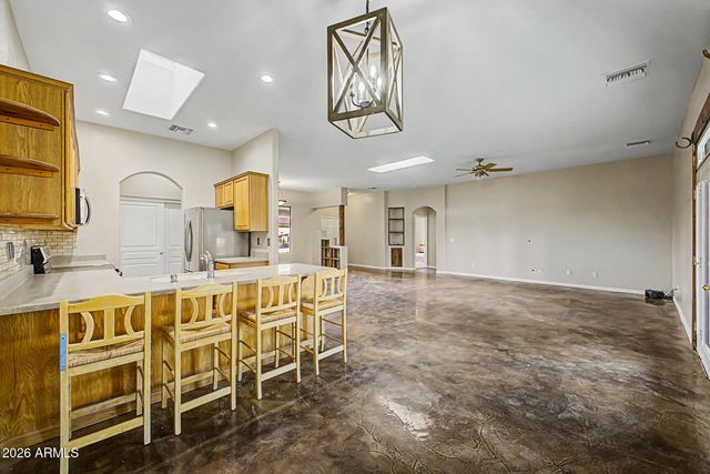 25645 W BLUE SKY Drive, Wittmann, AZ 85361