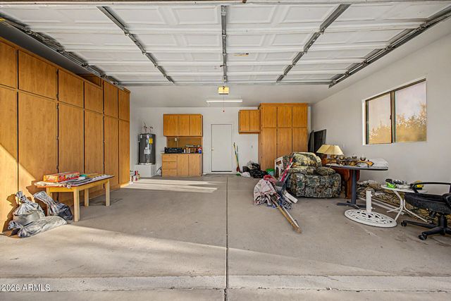 25645 W BLUE SKY Drive, Wittmann, AZ 85361