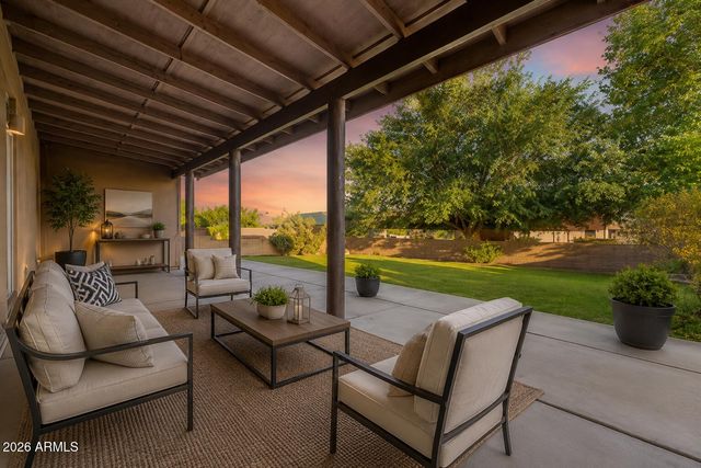 25645 W BLUE SKY Drive, Wittmann, AZ 85361