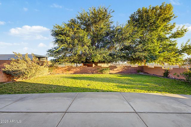 25645 W BLUE SKY Drive, Wittmann, AZ 85361