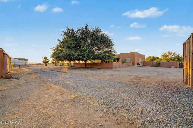 25645 W BLUE SKY Drive, Wittmann, AZ 85361