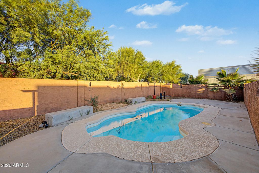25645 W BLUE SKY Drive, Wittmann, AZ 85361 — photo 2