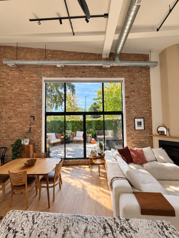 2614 N Clybourn Avenue 115, Chicago, IL 60614 — photo 4