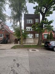 1046 N Rockwell Street, Chicago, IL 60622