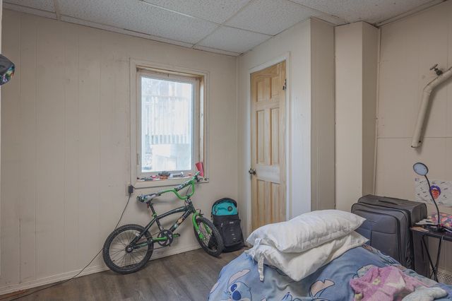 750 17TH AVENUE, Fairbanks, AK 99701