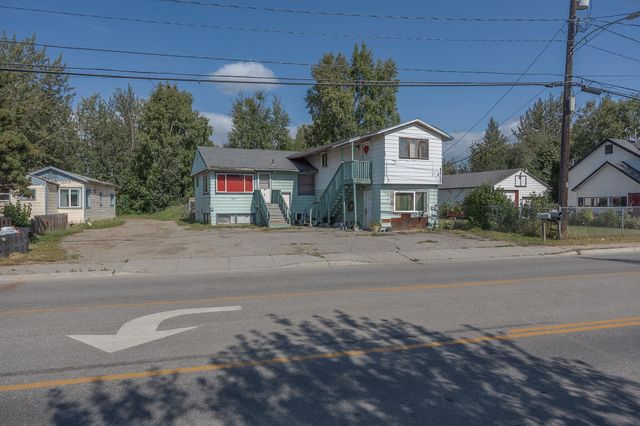 750 17TH AVENUE, Fairbanks, AK 99701