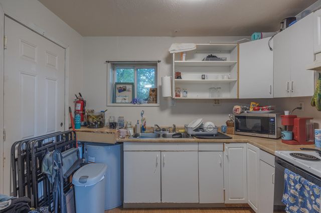 750 17TH AVENUE, Fairbanks, AK 99701