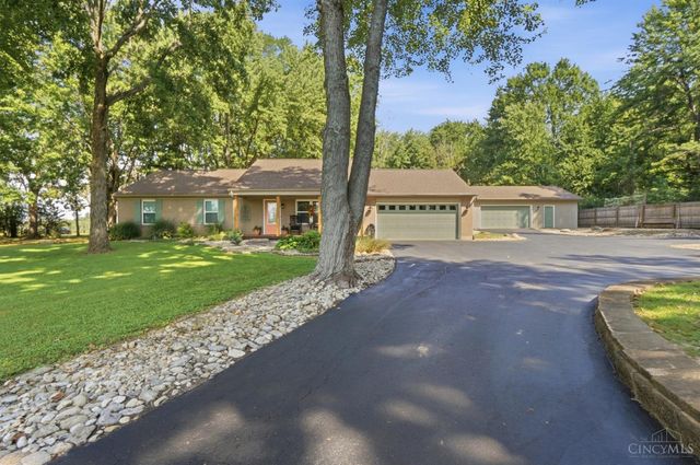7424 Morrow Cozaddale Road, Hamilton Twp, OH 45152