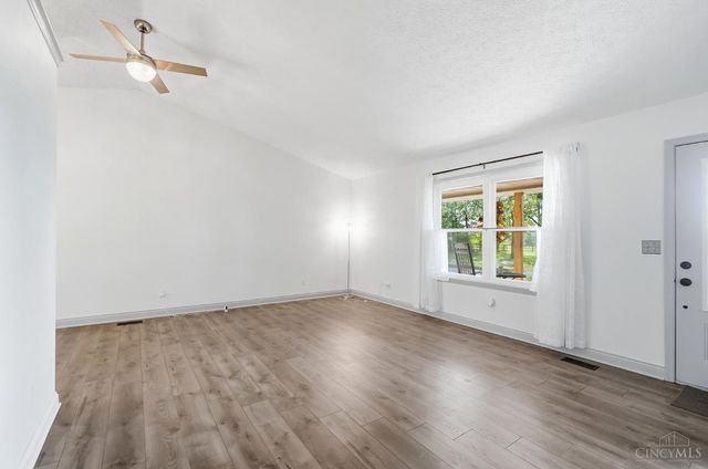 7424 Morrow Cozaddale Road, Hamilton Twp, OH 45152