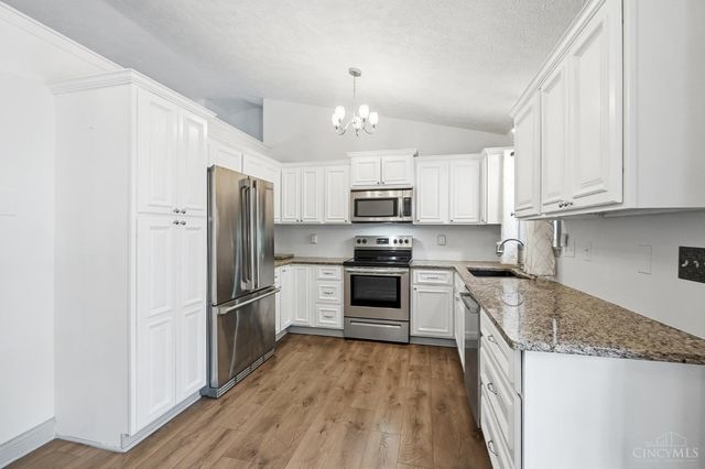 7424 Morrow Cozaddale Road, Hamilton Twp, OH 45152
