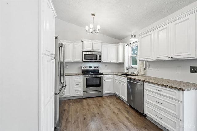 7424 Morrow Cozaddale Road, Hamilton Twp, OH 45152