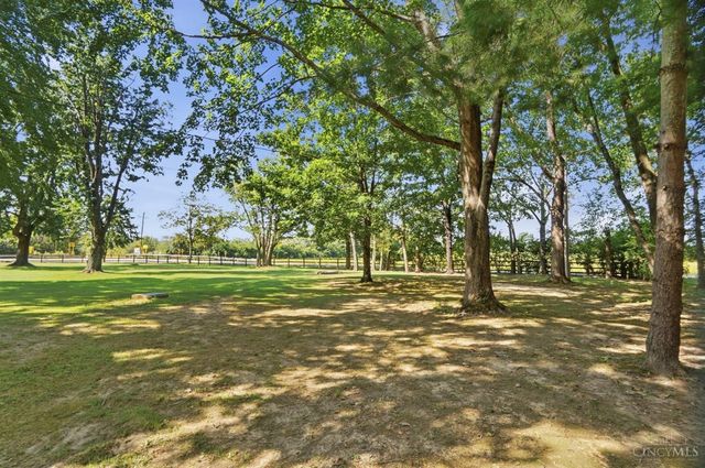 7424 Morrow Cozaddale Road, Hamilton Twp, OH 45152