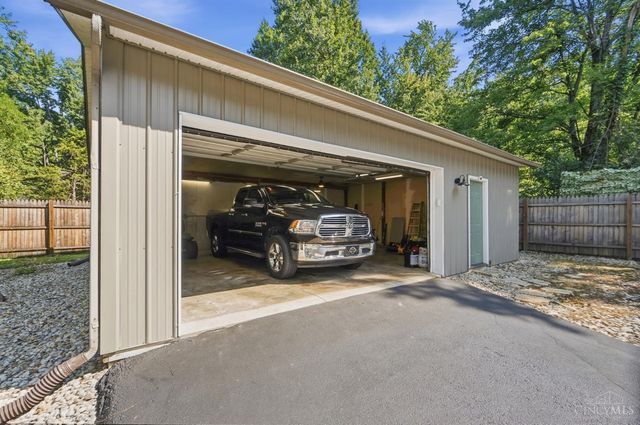 7424 Morrow Cozaddale Road, Hamilton Twp, OH 45152