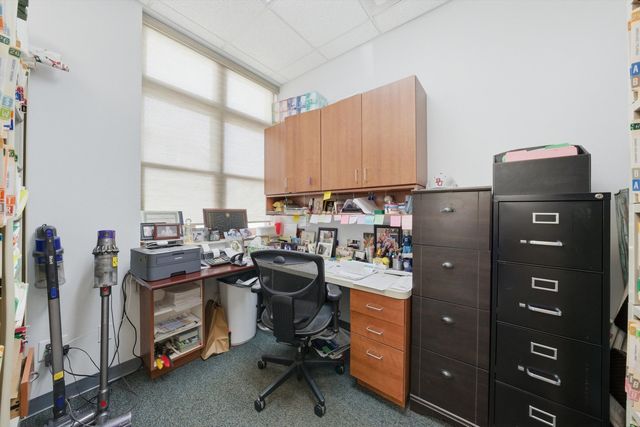 828 N Cass Avenue 1B, Westmont, IL 60559
