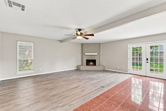 15706 Cavendish Drive, Houston, TX 77059