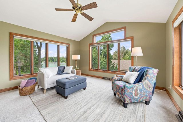 1227 W Sherman AVENUE, Fort Atkinson, WI 53538