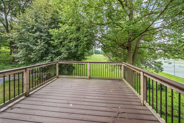 1227 W Sherman AVENUE, Fort Atkinson, WI 53538