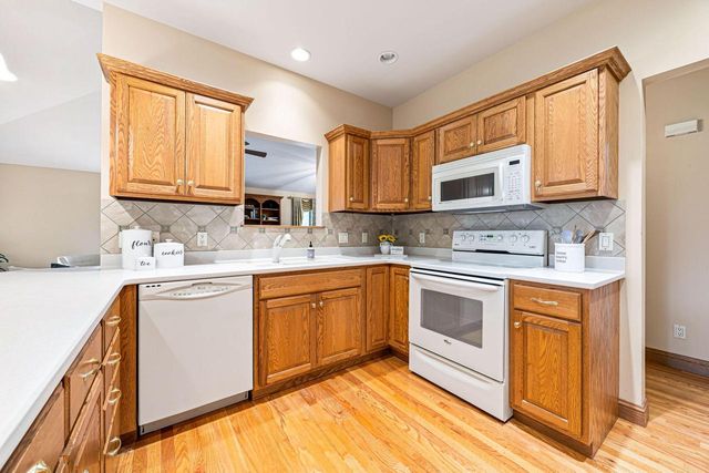 1227 W Sherman AVENUE, Fort Atkinson, WI 53538