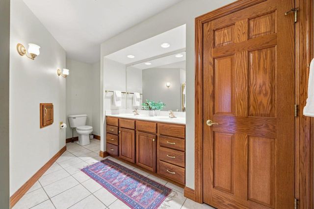 1227 W Sherman AVENUE, Fort Atkinson, WI 53538