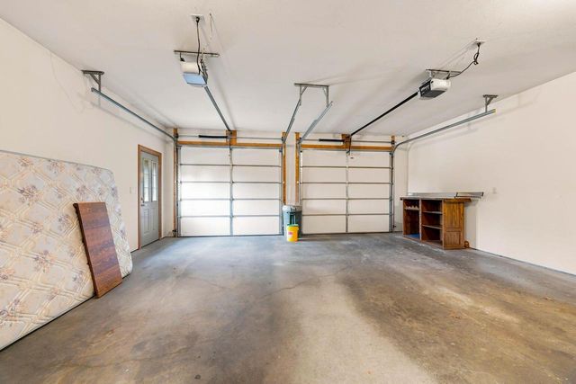 1227 W Sherman AVENUE, Fort Atkinson, WI 53538