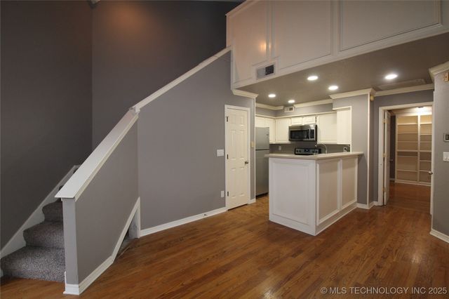 6737 S Peoria Avenue C214, Tulsa, OK 74136